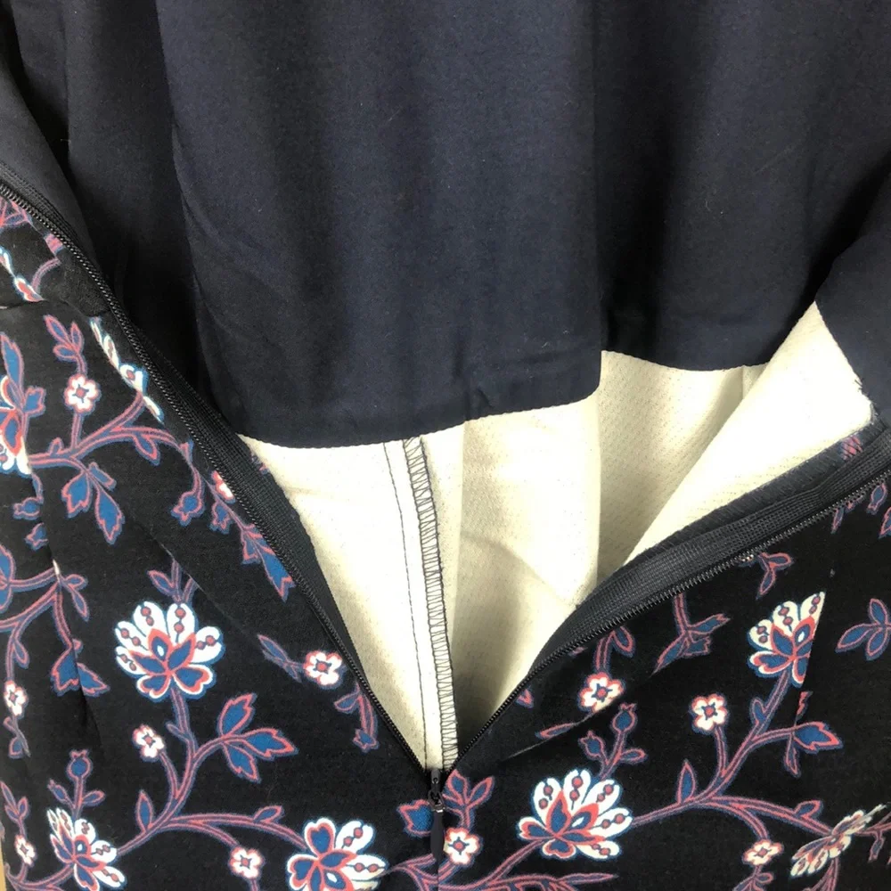 NWT LOFT Black w/Blue Pink and White Floral Pocketed Dress - Size 6 Petite - Picture 13 of 13